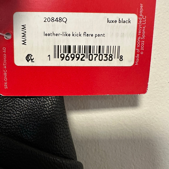 Spanx Pants Womens M Black Faux Leather Flare Leg Pull On Lined Stretch Shaping - Picture 16 of 16